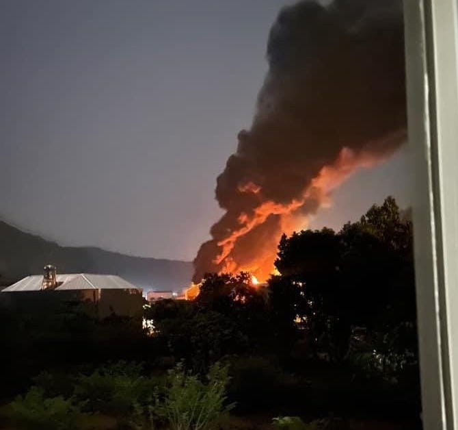 Tin trong nước - Vụ cháy lớn ở Sơn La: Lửa bùng phát dữ dội, thiệt hại hàng tỷ đồng