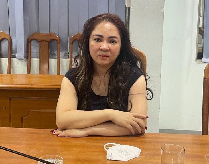 An ninh - Hình sự - Vì sao bà Nguyễn Phương Hằng tiếp tục bị tạm giam thêm 10 ngày?