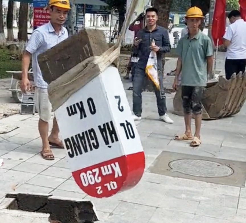 Tin trong nước - Lý do cột mốc Km0 chỉ dẫn giao thông ở Hà Giang bị nhổ bỏ