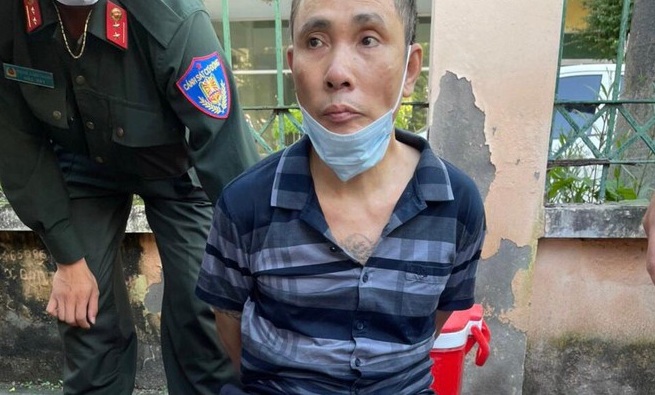Tin trong nước - Hà Nội: Tóm gọn đối tượng 5 tiền án 'găm' ma tuý trong người, phóng xe 'thông chốt' 141