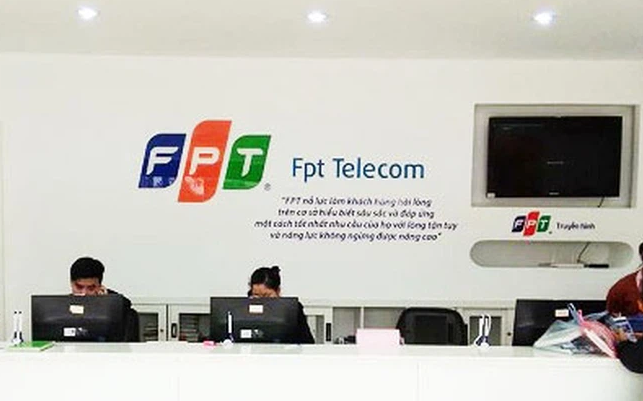 fpt telecom lai ky luc 1900 ty dong dspl
