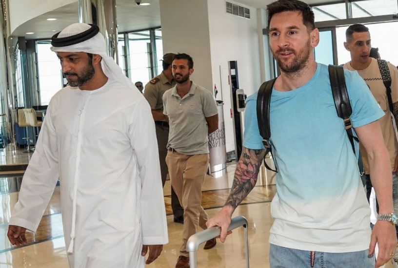 Bóng đá - Messi có mặt tại UAE, hội quân cùng tuyển Argentina