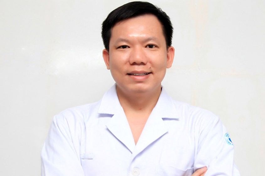 An ninh - Hình sự - Làm lộ thông tin của bệnh nhân, bác sĩ Cao Hữu Thịnh bị xử phạt