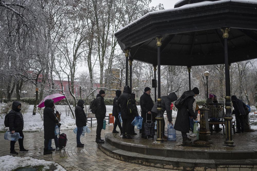 Tin thế giới - Người dân ở thủ đô Kiev: Chịu đánh bom nhưng không bị đánh bại 