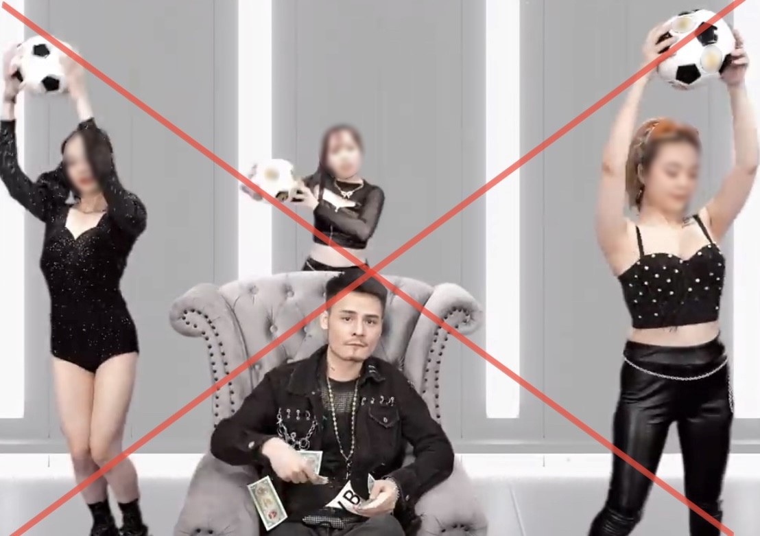 Giải trí - Ca sĩ Hoa Vinh bị chỉ trích dữ dội vì quảng cáo cho website cá độ, bài bạc
