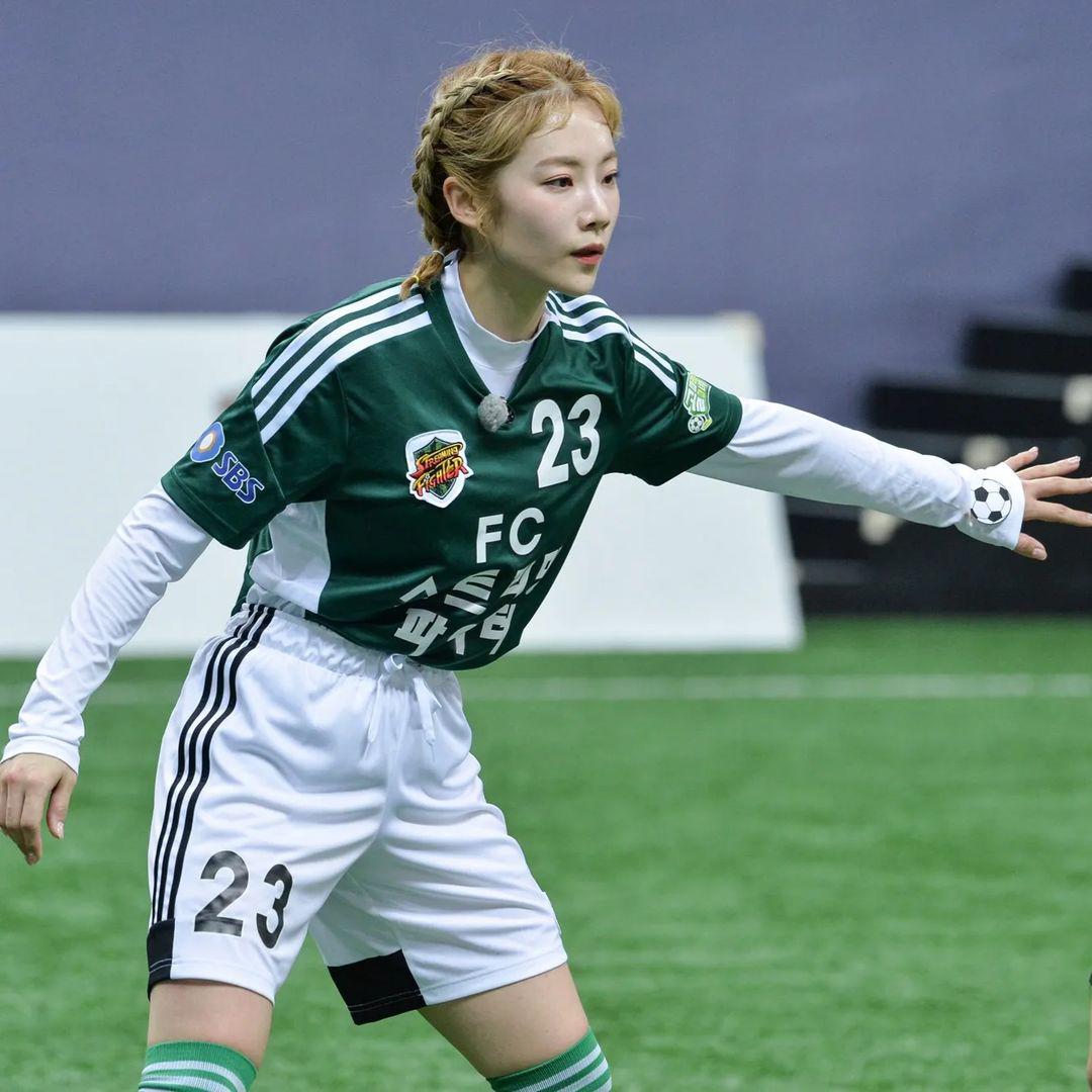 Giải trí - Bí quyết sở hữu đường cong nóng bỏng của nữ cầu thủ Hàn Quốc