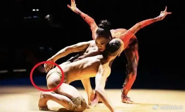 Giải trí - Tin tức sao Hoa ngữ mới nhất ngày 25/9: Dương Lệ Bình bị yêu cầu dừng hoạt động do múa gợi dục