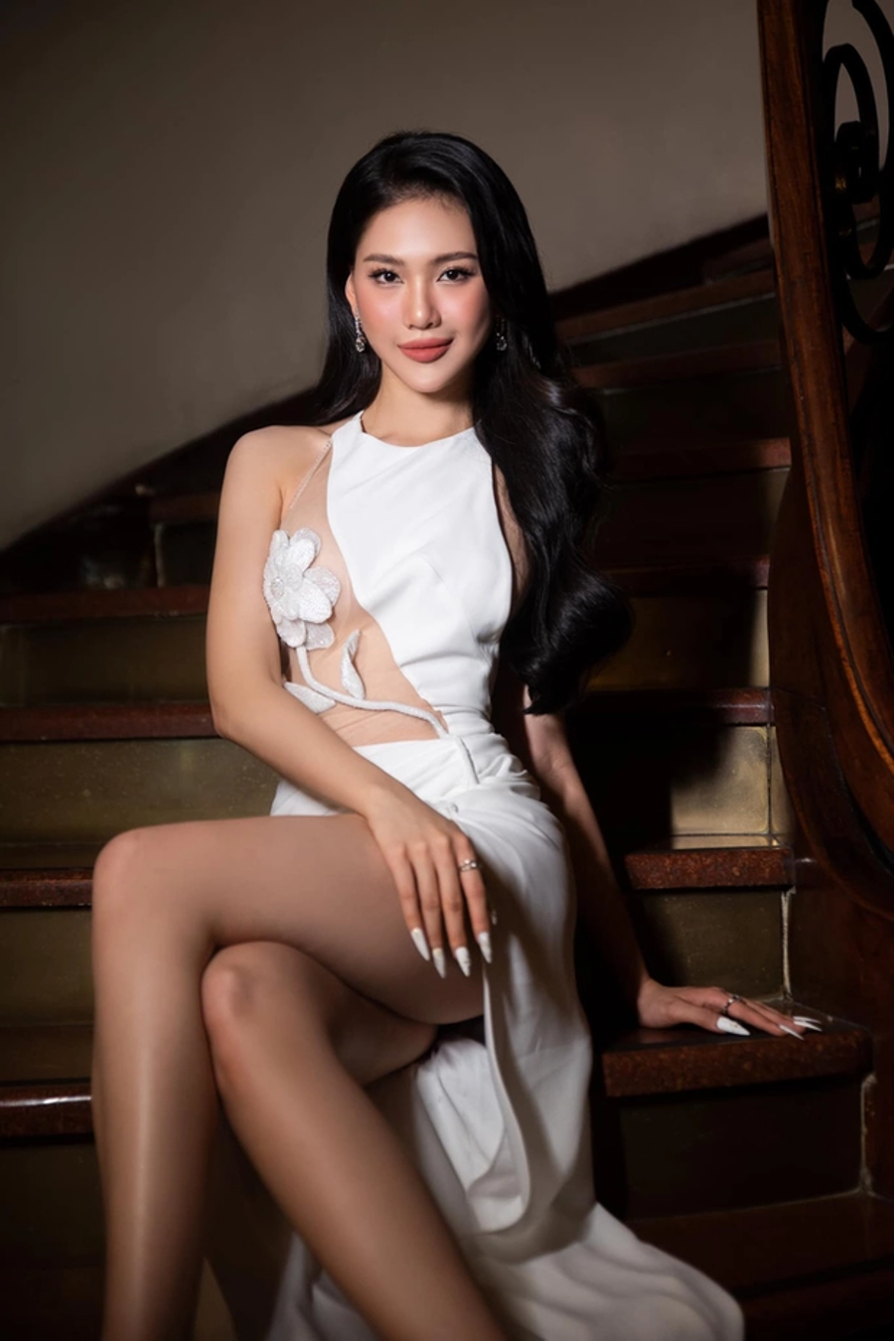 Giải trí - Chân dung tân Miss Universe Vietnam 2023 Bùi Quỳnh Hoa: Người mẫu lâu năm, đang học đạo diễn (Hình 5).