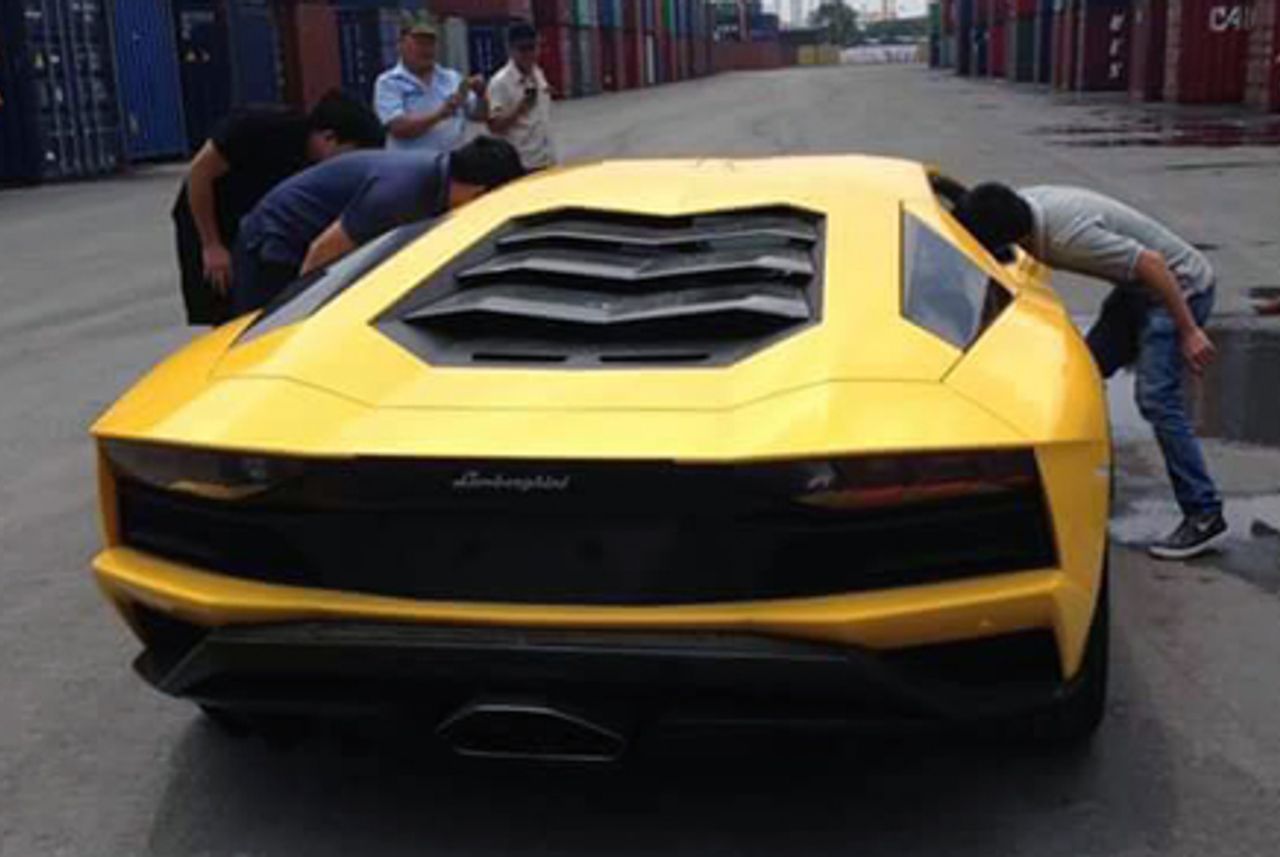 Lamborghini Aventador S đầu tiên về Việt Nam