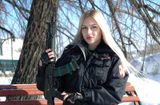 Tin thế giới - Gây thương nhớ với nhan sắc cực phẩm, "Người đẹp Vệ binh Quốc gia Nga" mất việc vì hành động sau đó