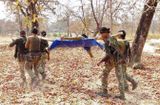 Tin thế giới - Bị phiến quân phục kích bất ngờ, ít nhất 22 nhân viên an ninh Ấn Độ thiệt mạng