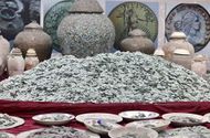 Kinh doanh - Bí mật bất ngờ trong bộ sưu tập của “siêu đại gia” sở hữu 10 tấn tiền cổ