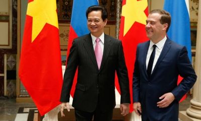 Thủ tướng Nga bày tỏ khen ngợi Việt Nam