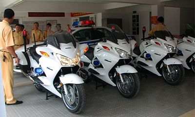 CSGT Đà Nẵng nhận 4 xe mô tô đặc chủng sản xuất tại Mỹ