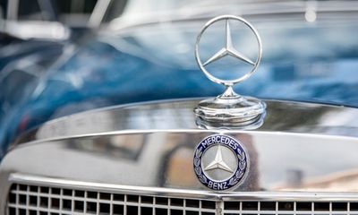 Đại gia Mercedes - Benz bị phạt 57 triệu USD vì sao?