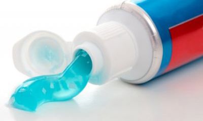 Chuyên gia - Kem đánh răng: Mã màu hiển thị cảnh báo gì?