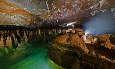 Hiện trường - Nghe chuyên gia hang động Anh nói về hang đặc biệt nhất thế giới ở Quảng Bình