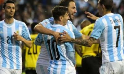 Trực tiếp Argentina 0-0 Colombia: Tấn công dồn dập