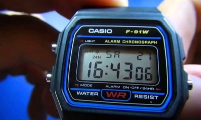 Casio F-91W: Chiếc đồng hồ huyền thoại và 