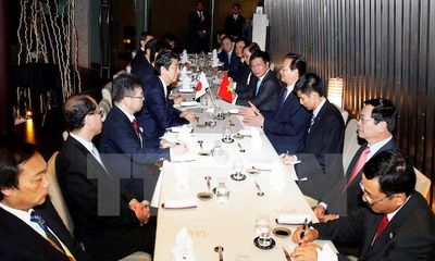 Thủ tướng Việt-Nhật bàn biện pháp triển khai thỏa thuận cấp cao