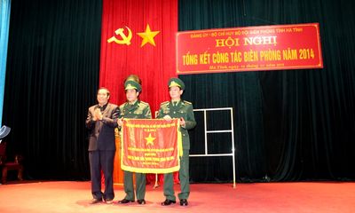 Bộ đội Biên phòng Hà Tĩnh đón nhận Cờ thi đua Chính phủ