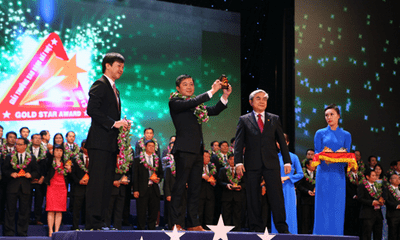 Đất Xanh nhận giải Sao Vàng Đất Việt 2013