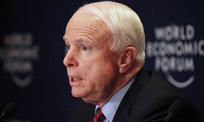 Nhiều người Mỹ bênh vực Tướng Giáp, phản đối John McCain