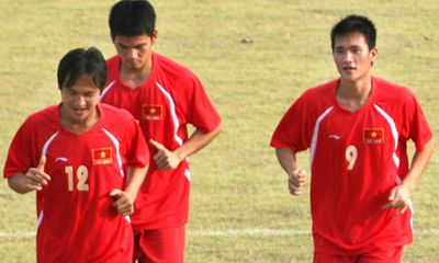Cư dân mạng “phát sốt” với clip nhạc chế bóng đá Việt