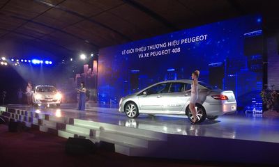 Peugeot 408 ra mắt tại Hà Nội có gì?