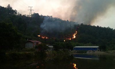 Cháy lớn tại khu du lịch sinh thái Sơn Tây - Hà Nội