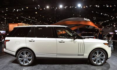 Range Rover long lanh với phiên bản kéo dài trục cơ sở