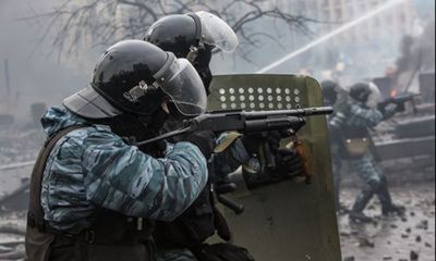 Vì sao an ninh-cảnh sát đông Ukraina cưỡng lệnh Kiev? 