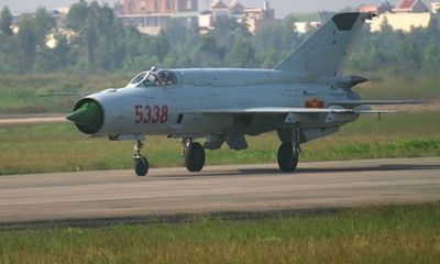 Tiêm kích nào phù hợp nhất để thay thế MiG-21 Việt Nam?