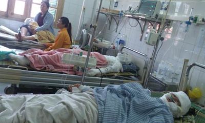 Hà Nội: Nổ bình gas tại quán bia, 3 người nhập viện
