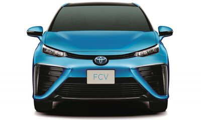 Toyota FCV chạy hoàn toàn bằng hydro 