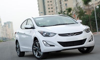 Hyundai Elantra 2014 mới 769 triệu đồng trình làng Việt Nam