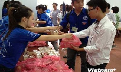 18 điểm phát cơm trưa miễn phí cho thí sinh tại Hà Nội