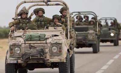 Thủ tướng Israel ra lệnh cho bộ binh tấn công dải Gaza