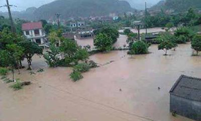 Thành phố Lạng Sơn ngập chìm trong nước, 3 người bị cuốn trôi