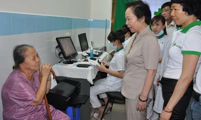 Tập đoàn Hoàn Mỹ: Khám bệnh, tặng quà cho 2.500 người dân Côn Đảo