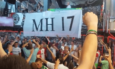 CĐV Feyenoord nghẹn ngào hát tưởng niệm nan nhân vụ MH17