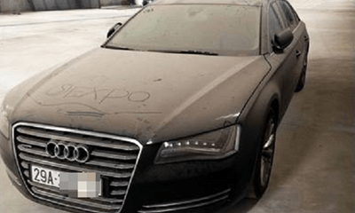 Thừa tiền, đại gia Hà Nội vứt bỏ Audi A8L 4 tỷ