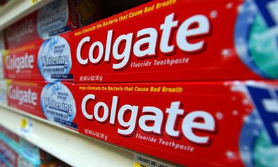 Nghi án kem đánh răng Colgate Total chứa chất gây ung thư