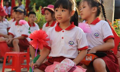 Học sinh Tiểu học Hà Nội đẹp như thiên thần trong lễ khai giảng