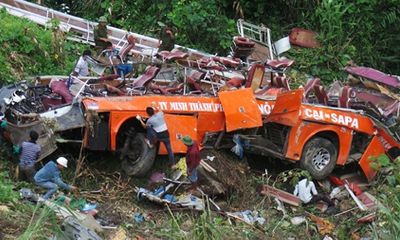 Xe khách rơi xuống vực ở Lào Cai: Người tử nạn bị hôi của?