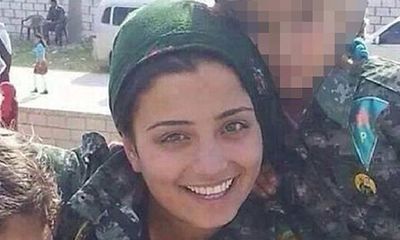 Nữ chiến binh đánh bom liều chết để tiêu diệt IS