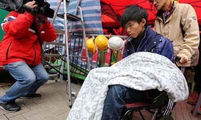 Thủ lĩnh biểu tình Joshua Wong chấm dứt 4 ngày tuyệt thực