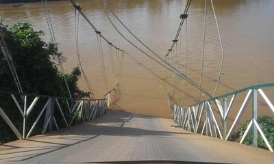 Sập cầu treo Tà Lài, nhiều người rơi xuống sông Đồng Nai
