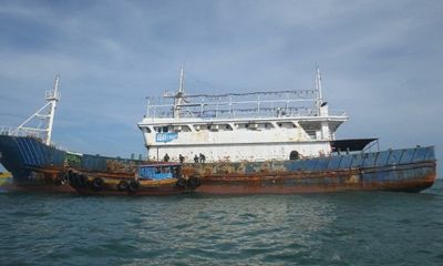 Tàu lạ không người lái trên biển ở Bình Thuận là của Trung Quốc