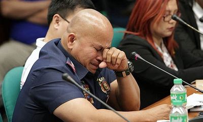 Cảnh sát trưởng Philippines òa khóc khi bị điều trần trước Thượng viện